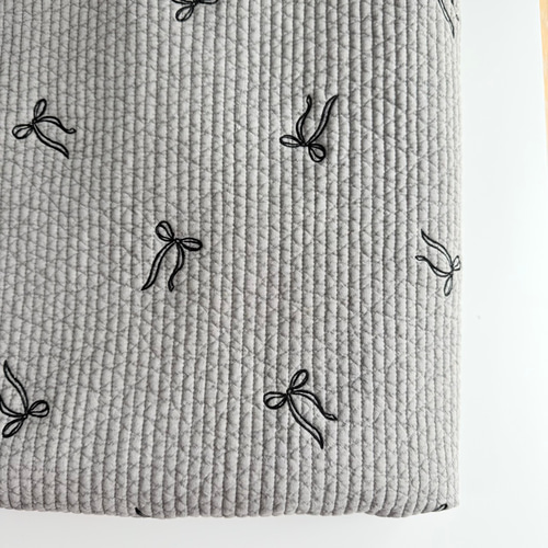 グレー ヌビ 刺繍 リボン柄 シンプル ガーリー おしゃれ ナチュラル
