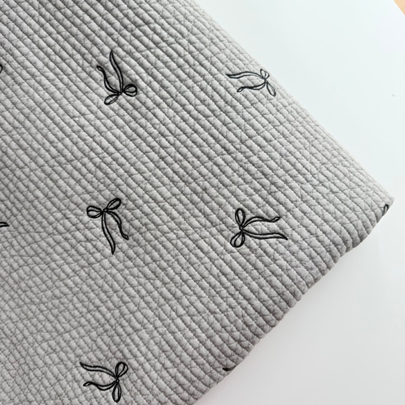 グレー ヌビ 刺繍 リボン柄 シンプル ガーリー おしゃれ ナチュラル