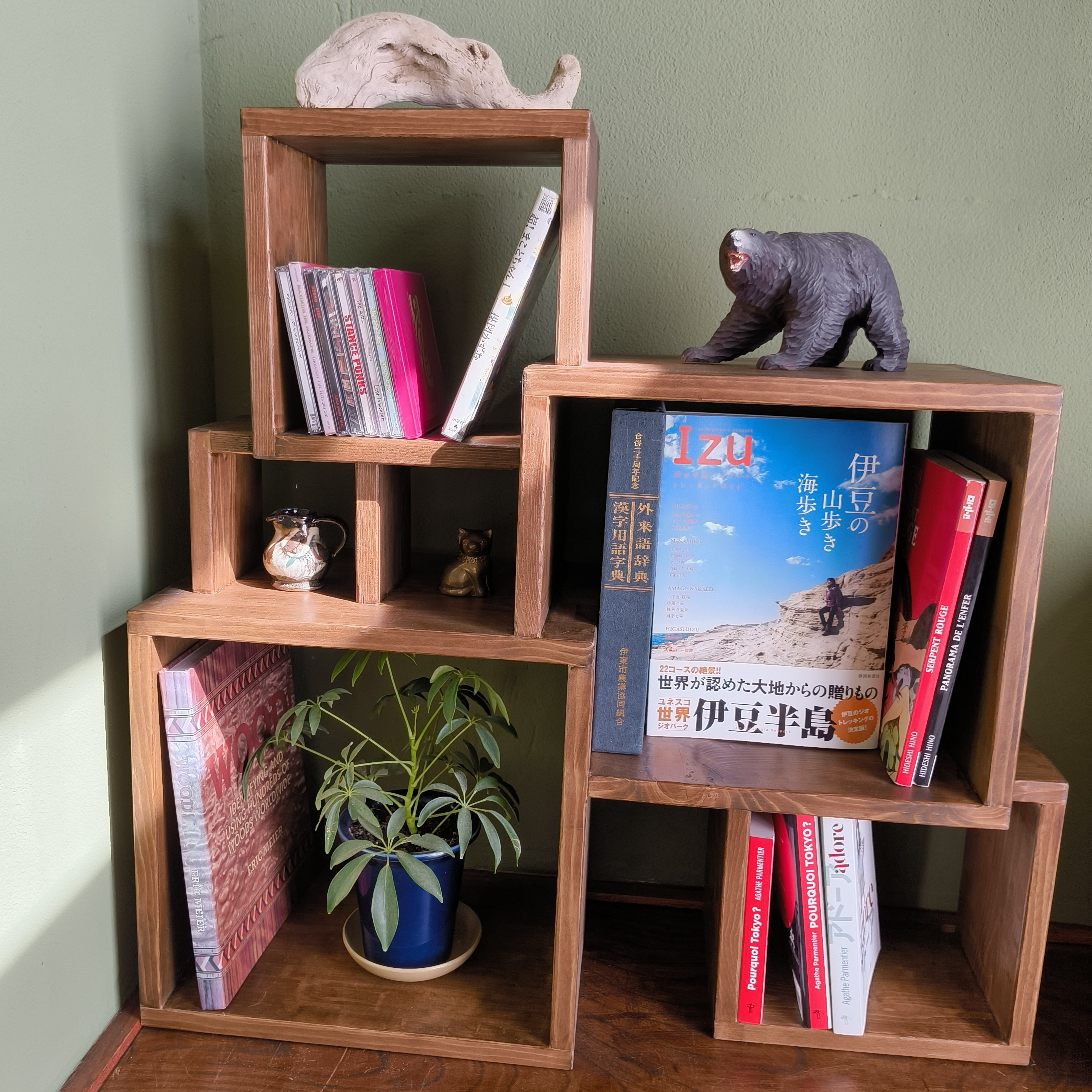 『ランダム棚』　無垢材　本棚　絵本棚　置物用棚