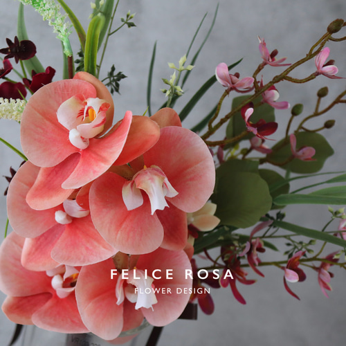 ピーチ　バーガンディ　胡蝶蘭　ウェディングブーケ　アーティフィシャルフラワー造花 ウェディングブーケ アーティフィシャルフラワーブーケ 胡蝶蘭