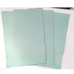【革はぎれ・約Ａ４サイズ×３枚セット】国産牛革（ミントグリーン系３枚）：Ａ-2 2枚目の画像