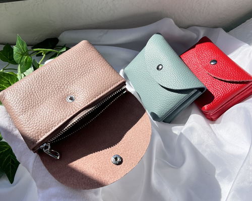 未使用レザレクション × ARTISAN コラボ 　メイクポーチ カートバッグ Cross charm official store | 化粧ポーチ メイクポーチ