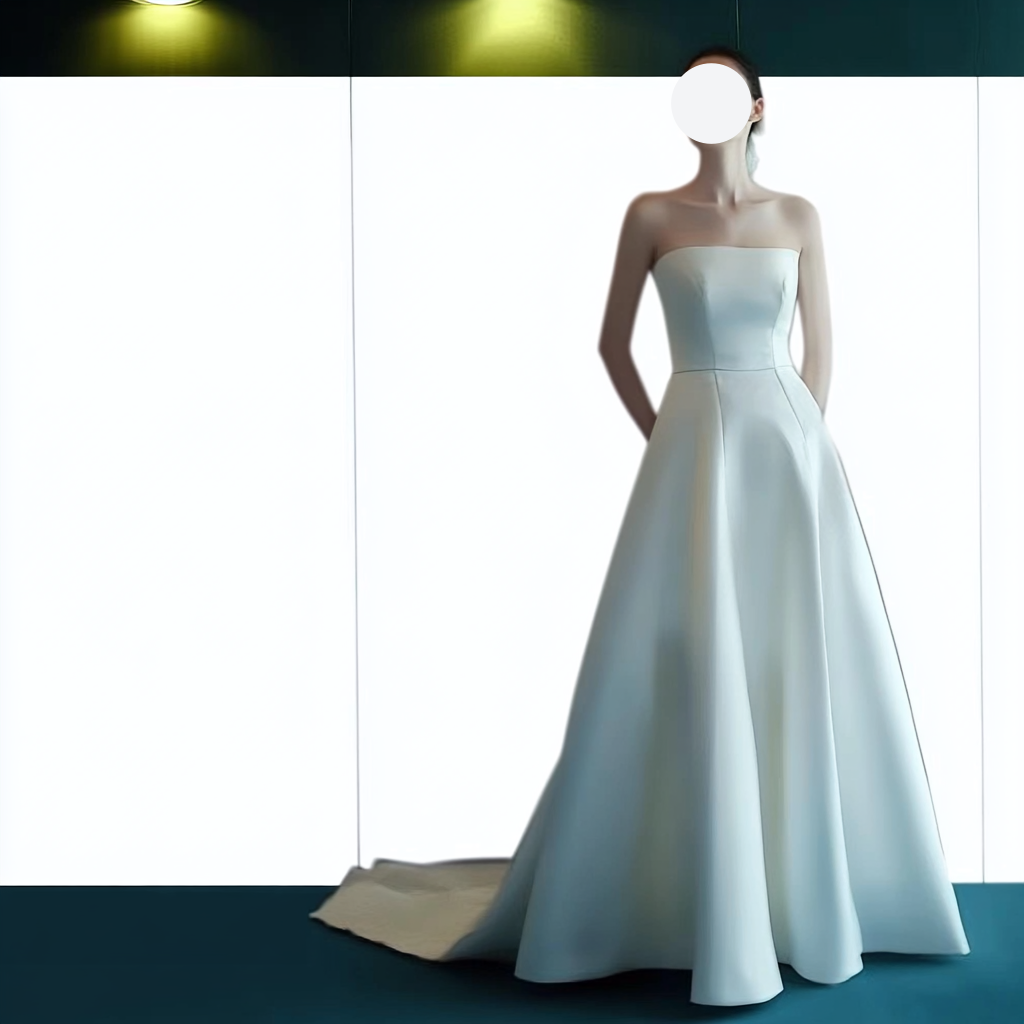 高級サテンウエディングドレス　オフホワイト　ベアトップ　シンプル　上品　エレガント　前撮り　二次会　結婚式 披露宴