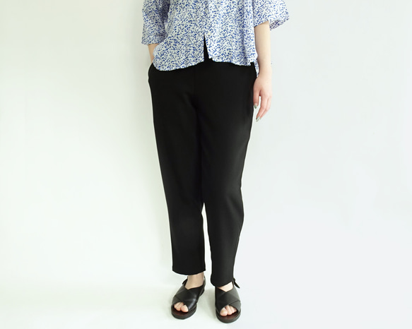 耐穿的9吋錐形褲（黑色） 第10張的照片