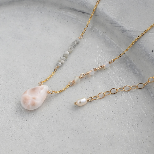 ラブラドライト　大粒　ブラックムーンストーン　ネックレス　ボリューム　ゴージャス ラブラドライト大粒ブラックムーンストーンネックレスボリューム