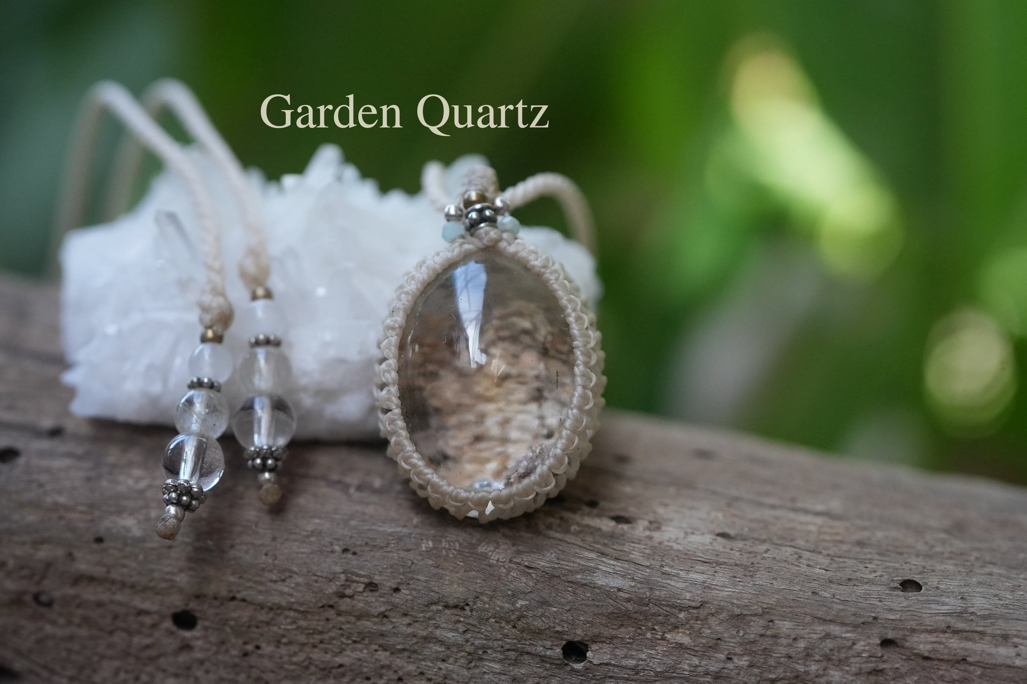 白い花★ホワイトガーデンクォーツ マクラメネックレス1950