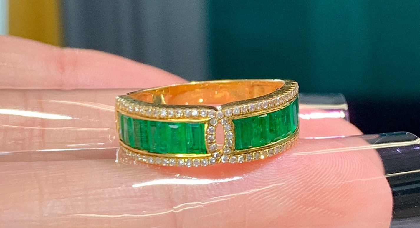 受注制作「愛の成就」K18 天然エメラルド　春　並び無い　高貴　5月誕生石　夫婦愛　安定　指輪　超上品　25/3/5