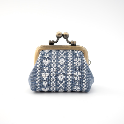 【リネン刺繍　Naoちゃん様オーダー専用ページ】マルチクロス　ボートポーチ リネン刺繍 Naoちゃん様オーダー専用ページ】マルチクロス