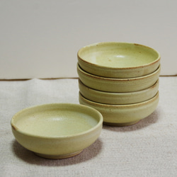 『Creema限定』苅安色の小皿5個セット 1枚目の画像