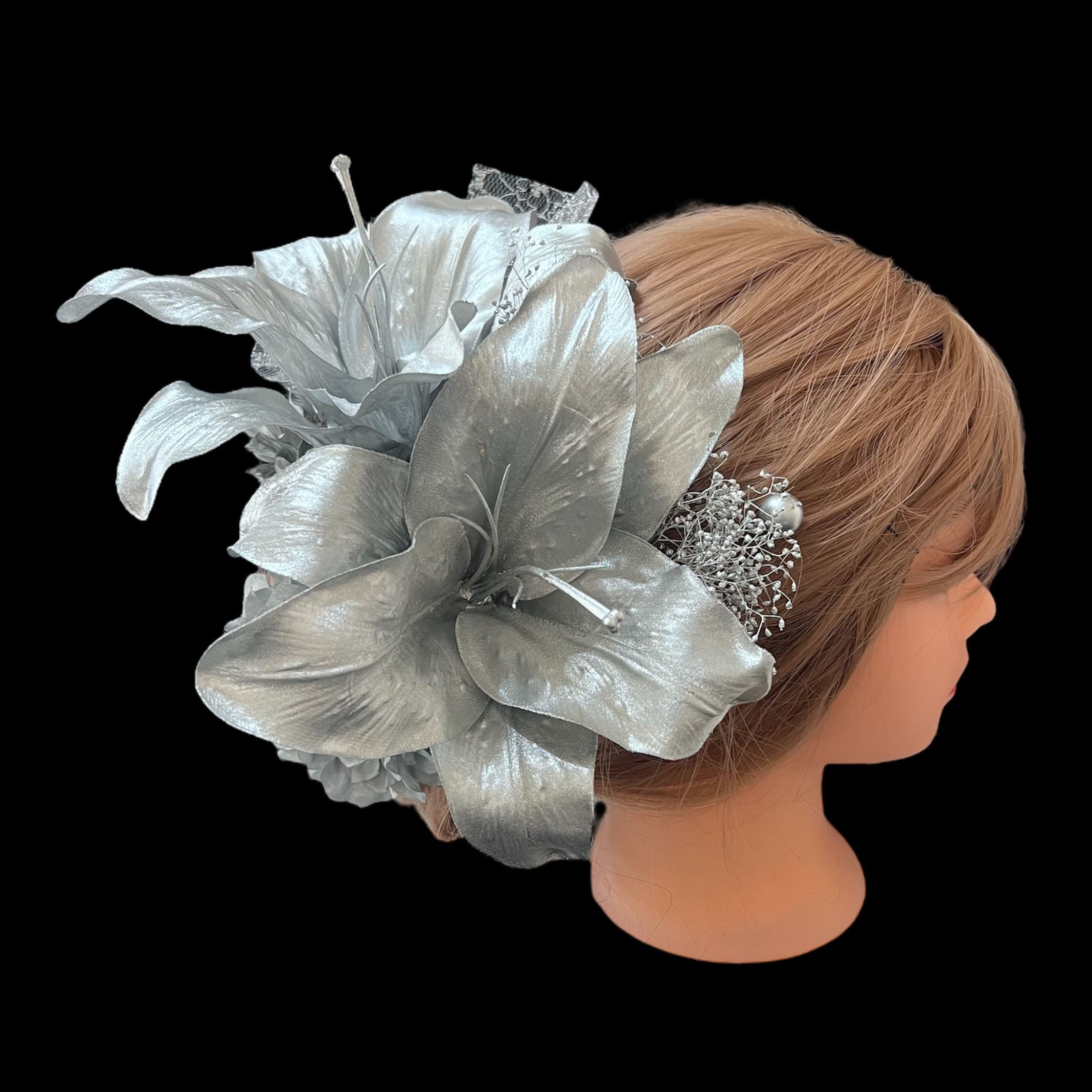 大人気　t50　ゆり　シルバー　和装　髪飾り 成人式 着物　振袖　結婚式