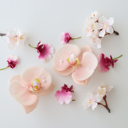 パール付き胡蝶蘭と桜のヘアパーツセット　Pink サクラ　コチョウラン　前撮り　和装ヘア 2枚目の画像