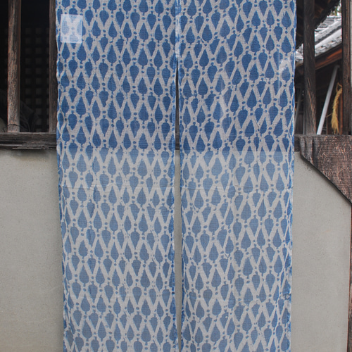 インド藍染めのれん85㎝✖️150㎝ インド藍染めのれん85㎝✖️150㎝ インド藍染めのれん85㎝✖️