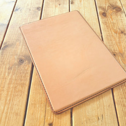 セール　完成品　ハンドメイド 栃木レザー ヌメ　B5 革 下敷き　ナチュラル/黒 セミオーダー 栃木レザー ヌメ革 B5サイズ 下敷き レザー