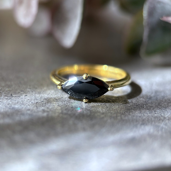 【受注製作】ブラックスピネルのマーキスリング（真鍮・silver950） 3枚目の画像