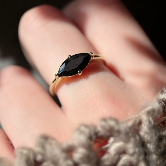 【受注製作】ブラックスピネルのマーキスリング（真鍮・silver950） 2枚目の画像