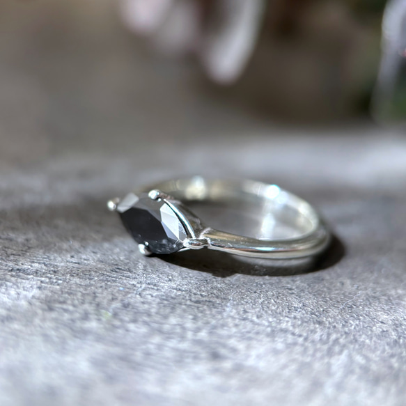 【受注製作】ブラックスピネルのマーキスリング（真鍮・silver950） 9枚目の画像