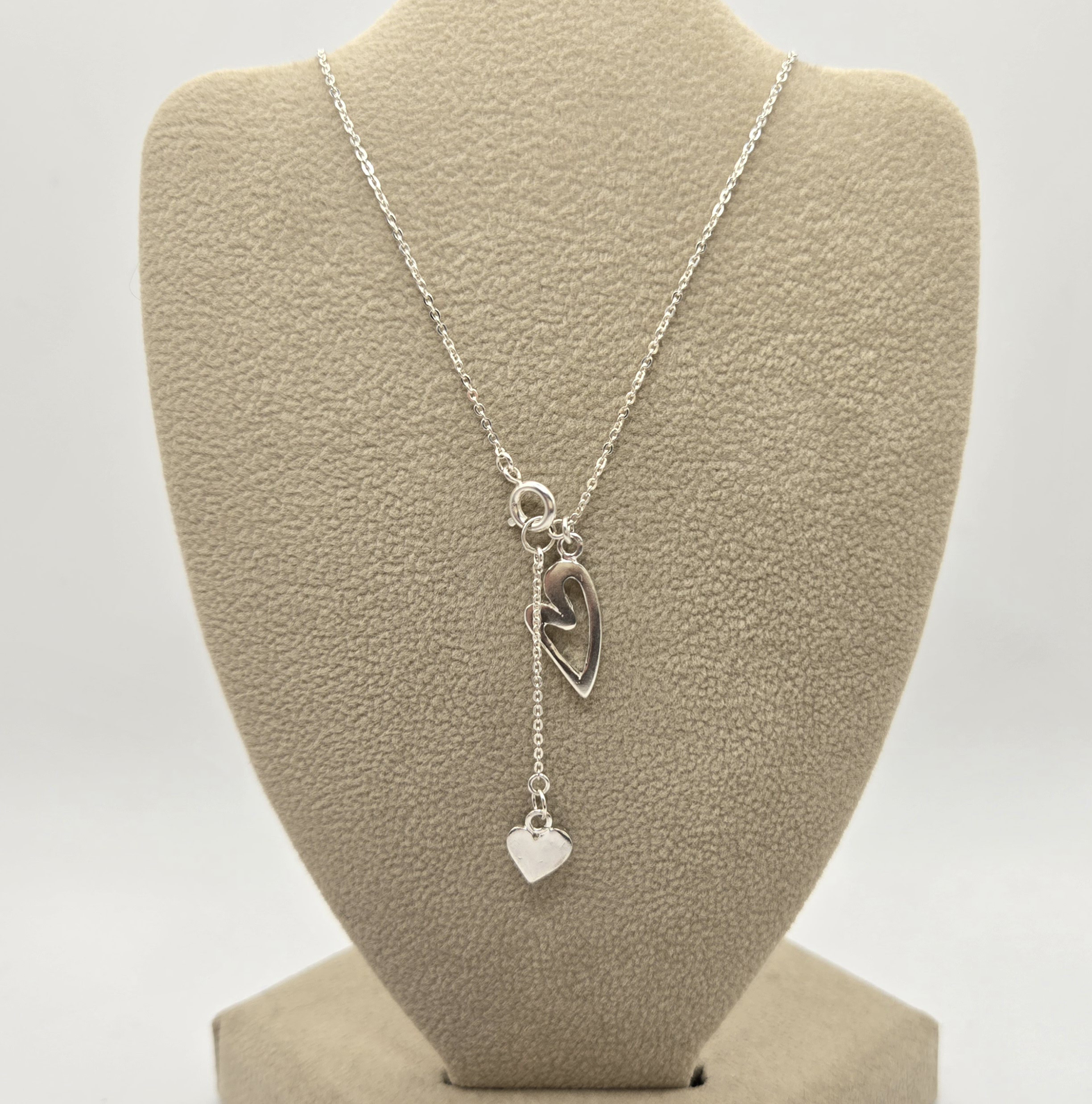 ダブルハートシルバーネックレス愛・2ways・ネックの後ろにもお洒落を！