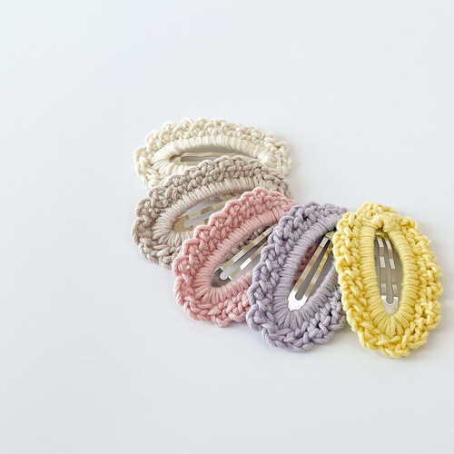 フリルパッチンピン＊冬素材＊ ハンドメイド フリルパッチンピン＊冬