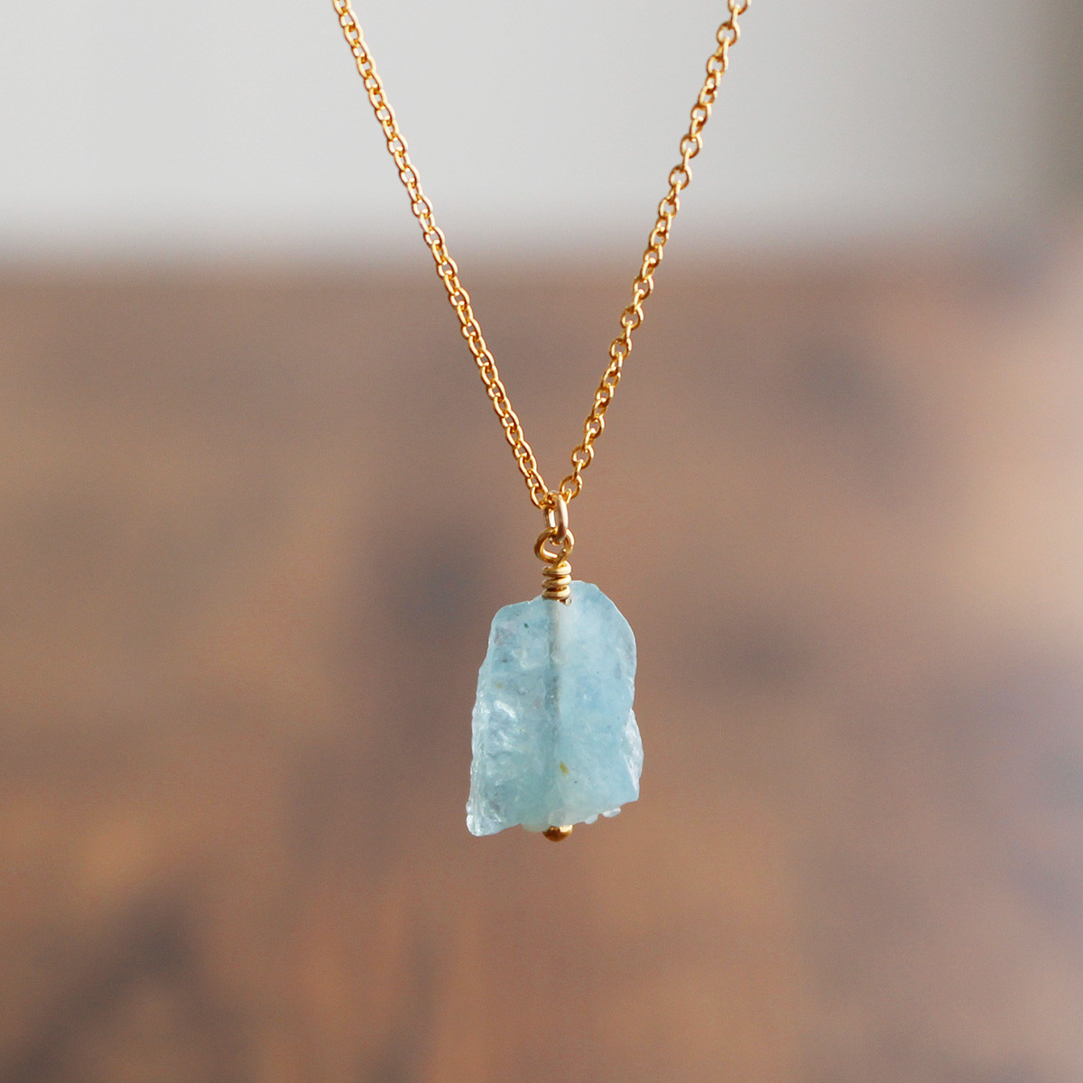 ✨3月誕生石✨ アクアマリン＜原石＞のペンダント（K14GF）