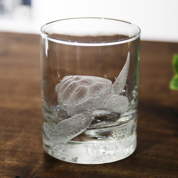 ロックグラス 海亀 グラス 虹色がらす工房 通販 19020133｜Creema