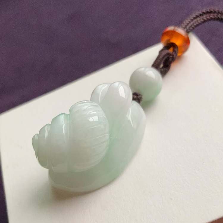 翡翠 天然石 翡翠ネックレス　ネックレス  ペンダント　翡翠ペンダント　本翡翠