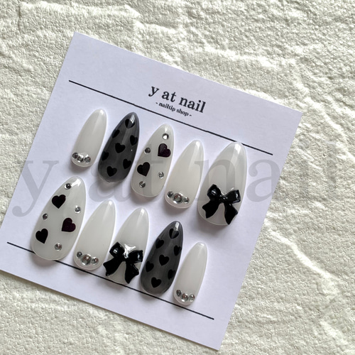 ハートネイル　韓国　アイドル　お名前ネイル　ネイルチップ　オーダー 676f6abf99cc3f5698c617185dea3b