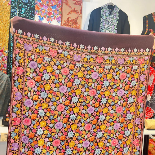 カシミール刺繍 小花柄 大判ショール タペストリー メリルウール