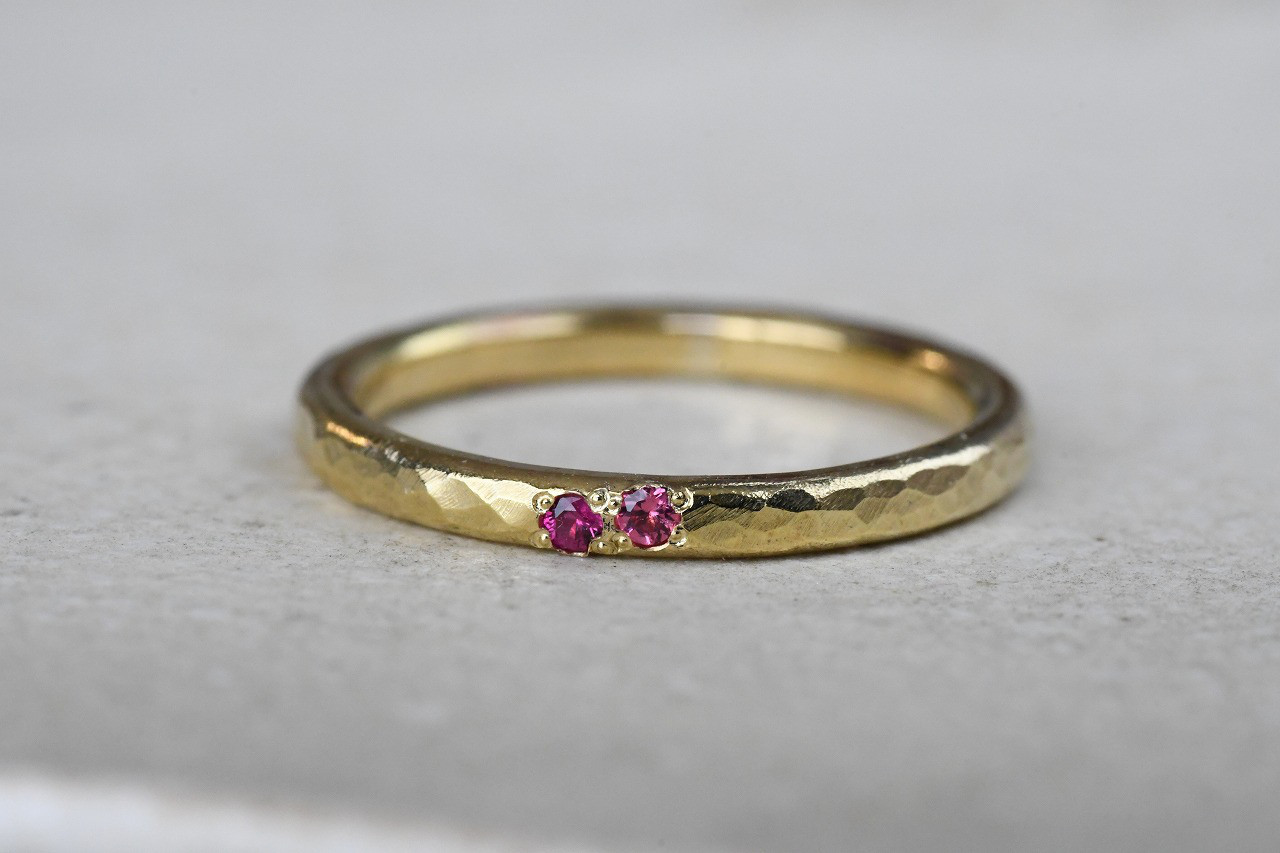 並ぶ古き日々の物語〜ルビー＆ピンクスピネル〜