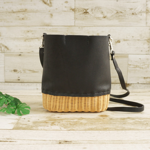 1点物・手編み籐×本革ミニバッグ コーヒー染めの温もり×上品ソフト