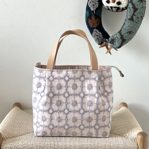 ⚮̈ミナペルホネン tambourine light blue かくれんぼトート