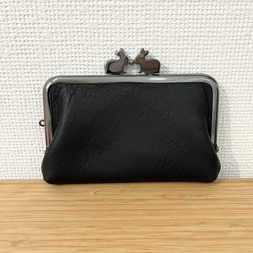 【新品】ミニポーチ 黒 黒金具 ノベルティ ブラックカードケース カードケースみたいな本革ミニミニがまぐち財布（黒うさぎさん
