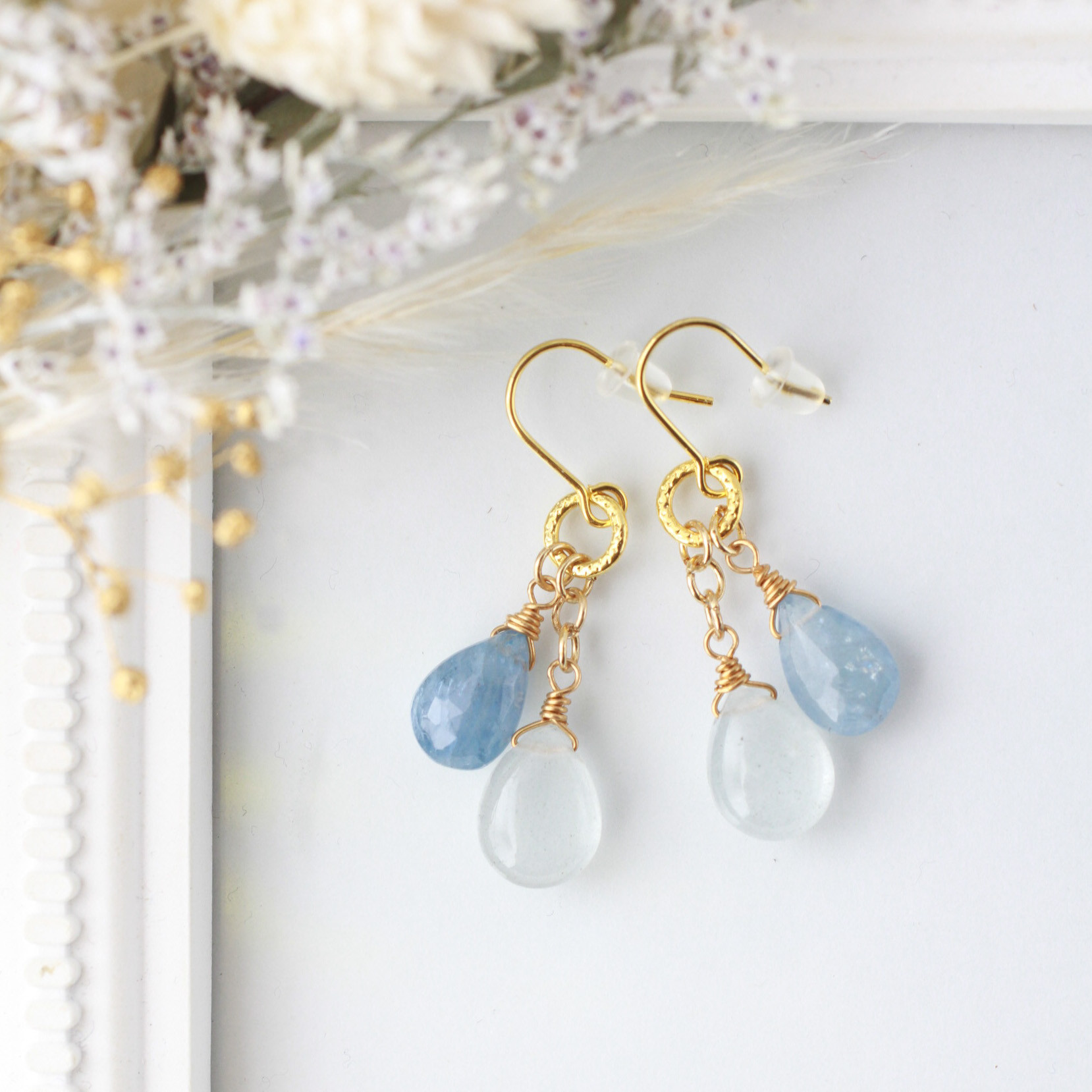 【３月誕生石】超希少　シルバーアクアマリン　耳飾り