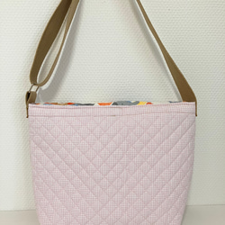 感謝価格！アニマル柄　キルティングショルダーバッグ　通園バック 2枚目の画像