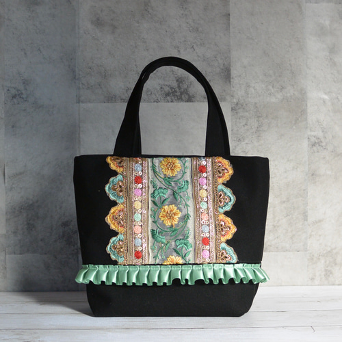 レトロで美しいインド刺繍リボンのトートバッグ【Sサイズ】 トート