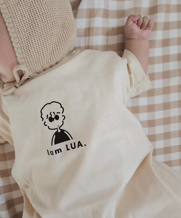 名入れok!!  FAM T-shirt 半袖　名入れギフト　出産祝い　バースデーフォト　ファミリーフォト 9枚目の画像