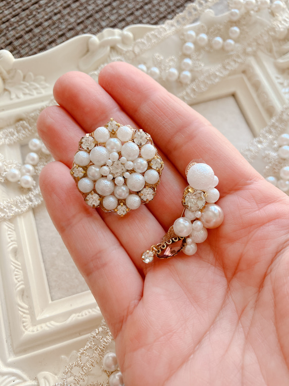 一粒ラインストーンがゆらゆら三日月ブローチ 6枚目の画像