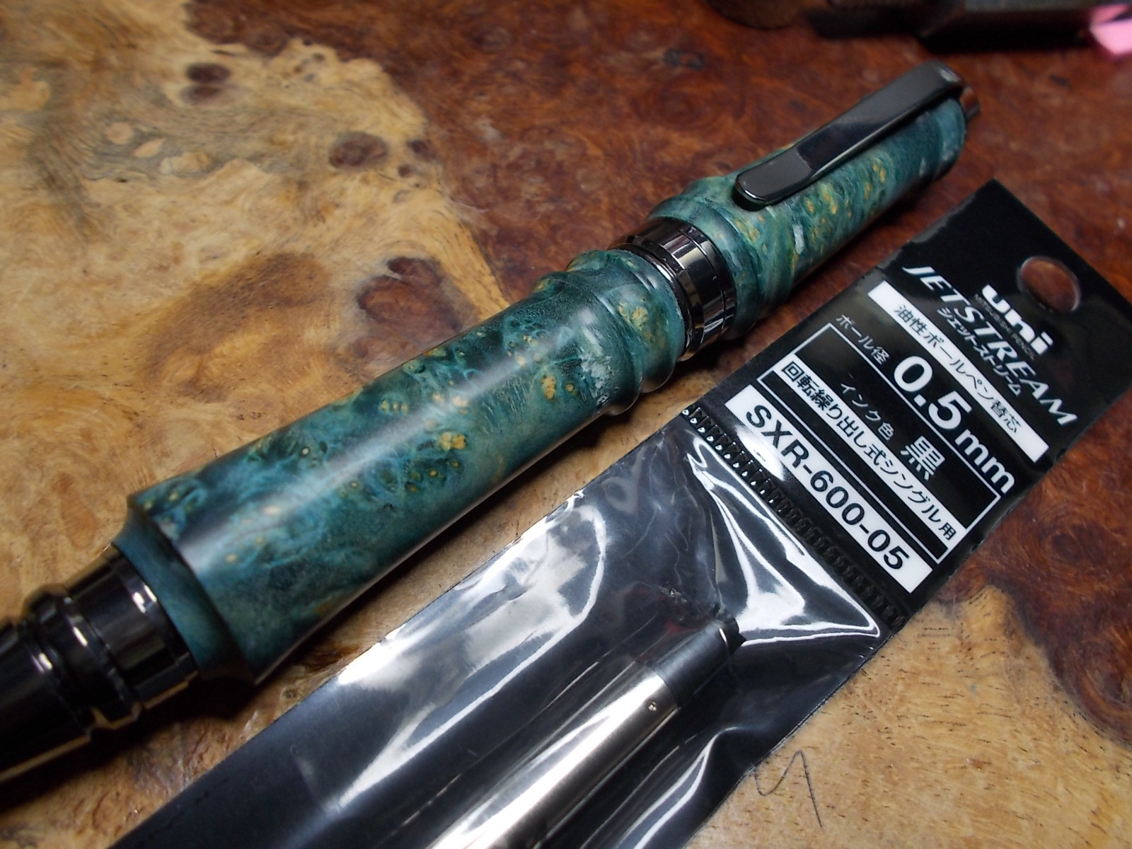 メープルバール　スタビライズ加工のシガータイプのボールペン　　手作り品！