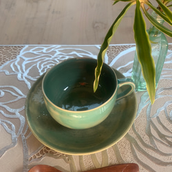 虹色のお花のお茶碗（1つのお値段です） 茶碗・めし碗 手作り陶器Rie