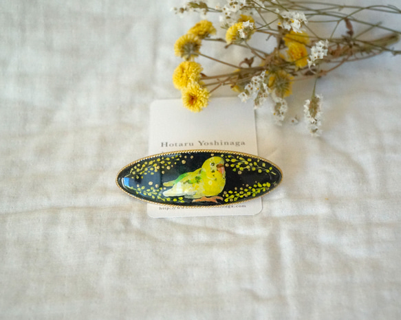 ミモザとインコのバレッタ＊手描き油彩画 1枚目の画像