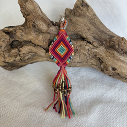 ミサンガ キーホルダー バッグチャーム／ネイティブ エスニック