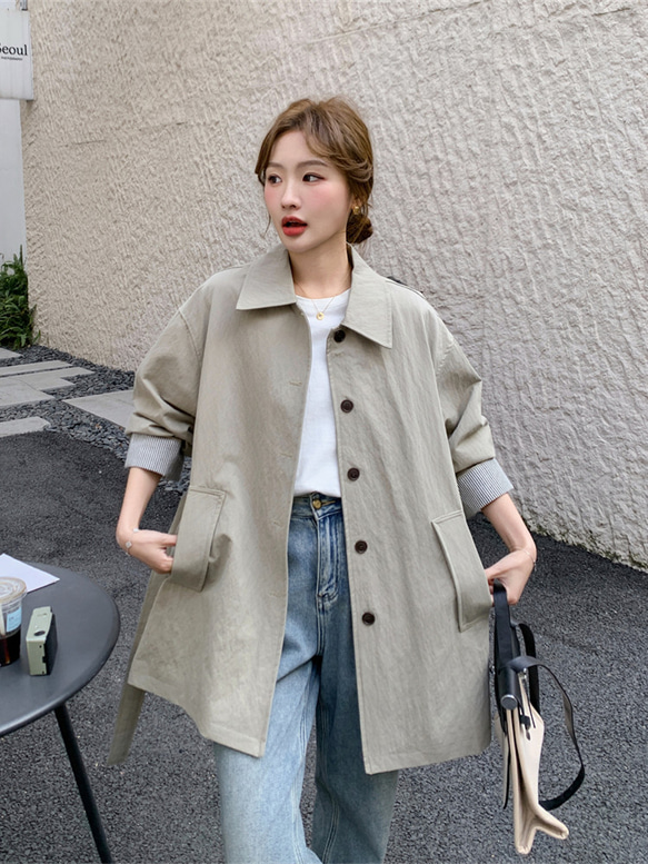 春と秋に着る、立て襟（たてえり）の風呂敷コート（ふろしきコート）のアウター      レディース  丈カット無料 5枚目の画像