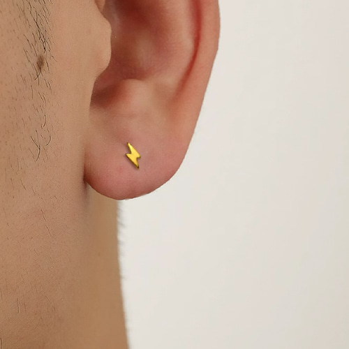 K24（片耳）24Kゴールドの稲妻ピアスK24純金スタッドピアス決断力を