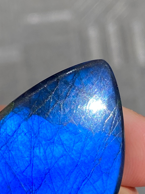 Top-Notch ディープブルー ラブラドライト 82 天然石 天然色 18枚目の画像