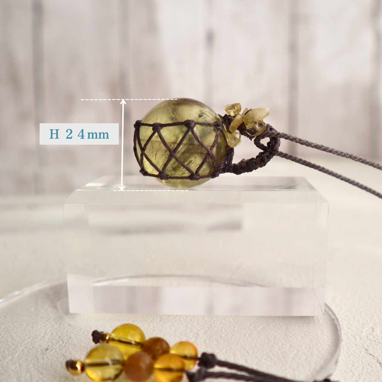 ペンダントトップ ネックレス シトリン 天然石 大きめ 丸玉   金属アレルギー対応 マクラメ 5102302 大人かわ