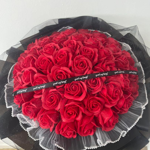 赤ソープフラワー 花束 母の日造花 花 敬老の日フラワーギフト バラ