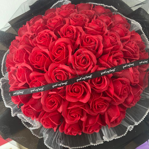 バラ　バラの花束　装飾　人工フラワー　造花　バレンタイン　母の日　　誕生日 バラ バラの花束 装飾 人工フラワー 造花 バレンタイン 母の日 誕生日