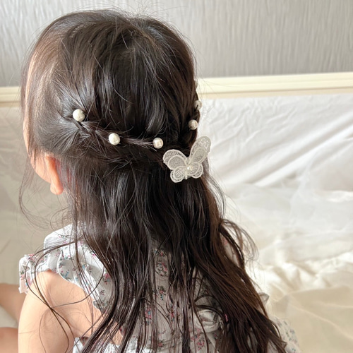 蝶々 パール 髪飾り ヘアアクセサリー ヘアクリップ 七五三 入園式 卒