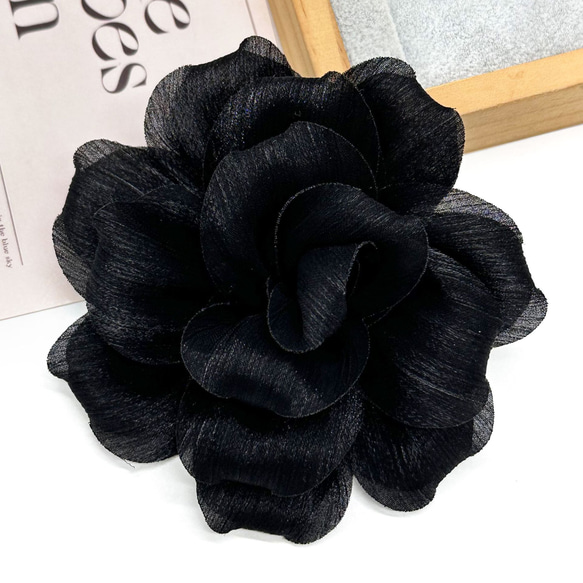 立体薔薇モチーフ　12cm*12cm ブラック 1枚目の画像