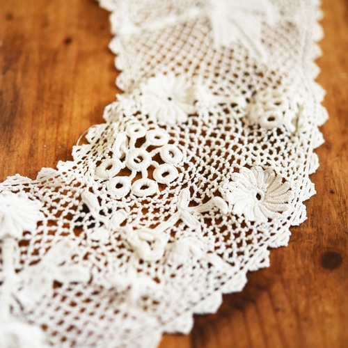 アンティーク アイリッシュクロシェット編み 立体レースカラー 飾り襟 アンティーク アイリッシュクロシェット編み 立体レースカラー 飾り襟