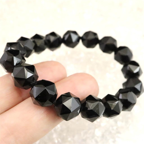 サイズ調整可能　チベット　ラサ産　綺麗なモリオンたん！ サイズ調整可能 チベット ラサ産 綺麗なモリオンたん！ チベット